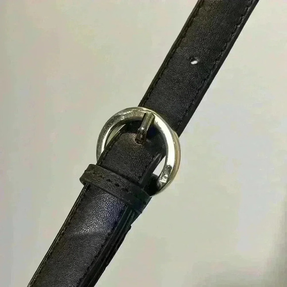 Liz Claiborne Monogram Crossbody Shoulder Bag
Dark Brown Gold Adjustable Straps - Picture 6 of 8